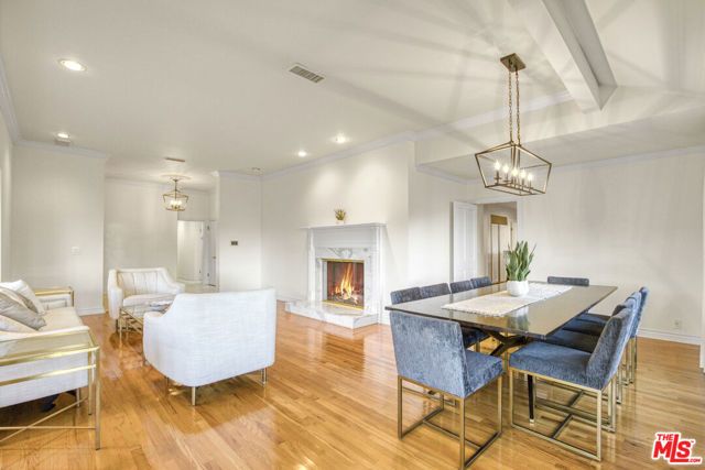 3690 Crownridge Drive, Sherman Oaks, CA 91403