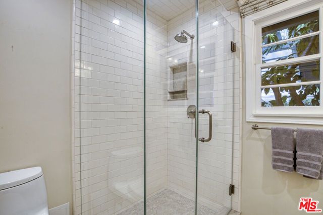 3690 Crownridge Drive, Sherman Oaks, CA 91403