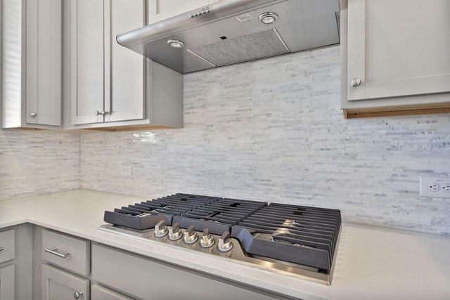 1103 Mercantile Street, Richmond, TX 77406