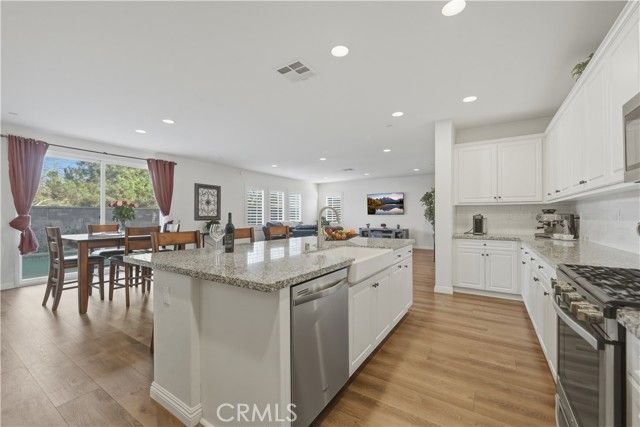 34712 Swan Valley Court, Murrieta, CA 92563