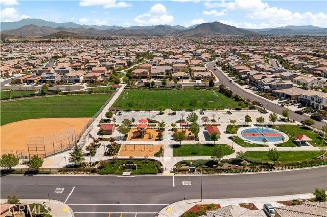 34712 Swan Valley Court, Murrieta, CA 92563