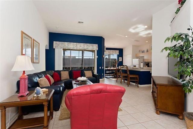 8010 KING PALM CIRCLE, Kissimmee, FL 34747