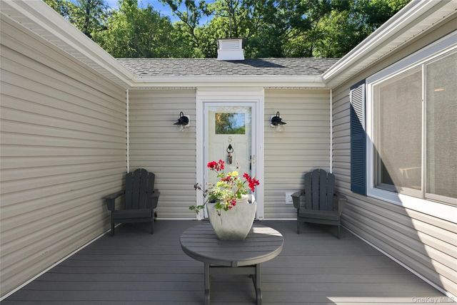 5 Mountain Drive, Mahopac, NY 10541