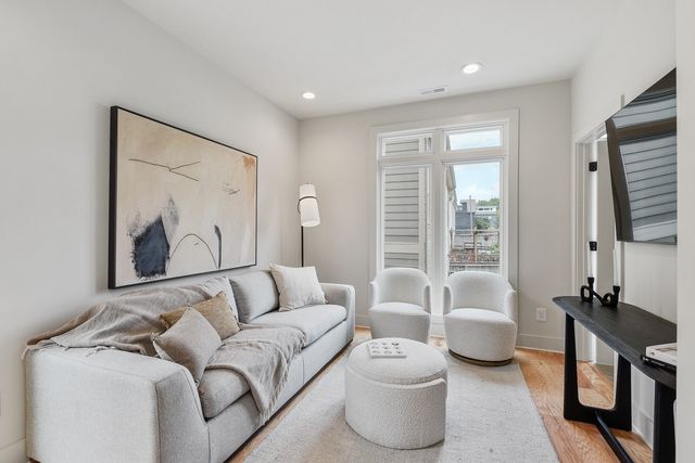 1721 6th Ave N Unit 11, Nashville, TN 37208