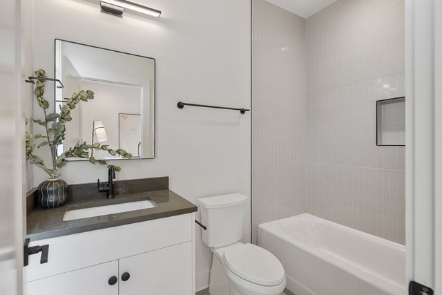 1721 6th Ave N Unit 11, Nashville, TN 37208