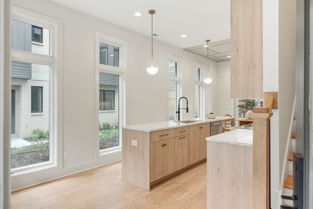 1721 6th Ave N Unit 11, Nashville, TN 37208