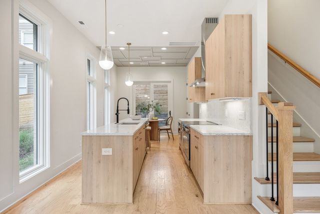 1721 6th Ave N Unit 11, Nashville, TN 37208