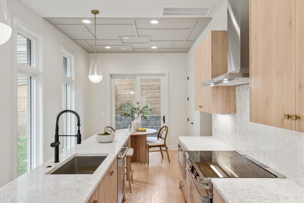 1721 6th Ave N Unit 11, Nashville, TN 37208