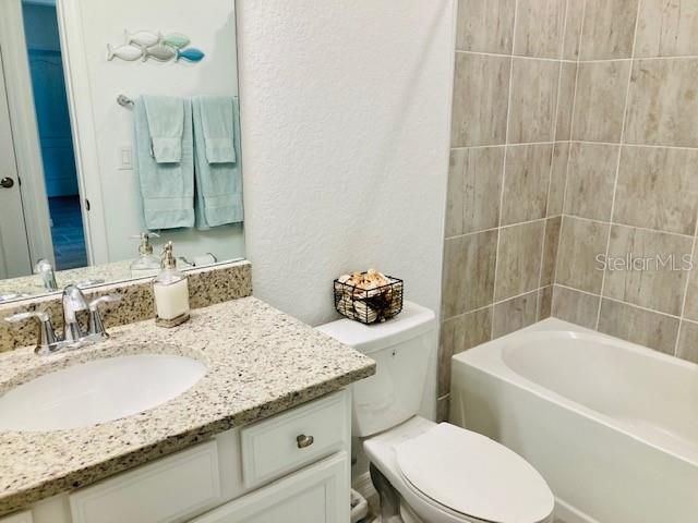 6515 CLAIRBORNE LANE, Bradenton, FL 34211