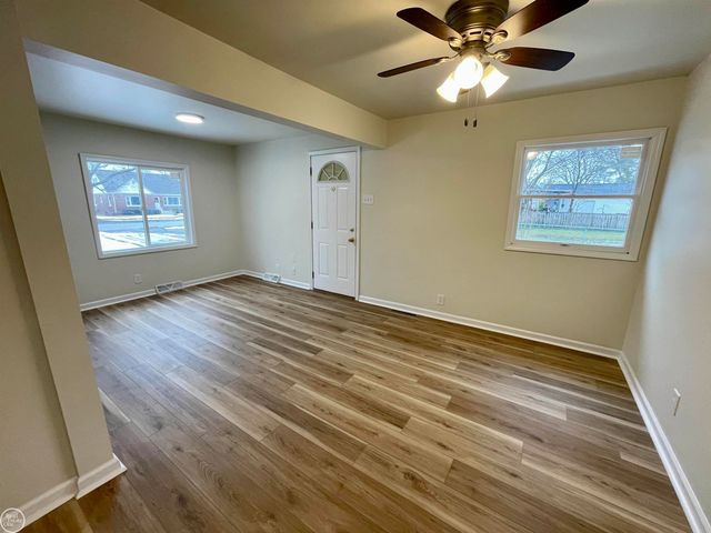 1624 Howard Street, Port Huron, MI 48060