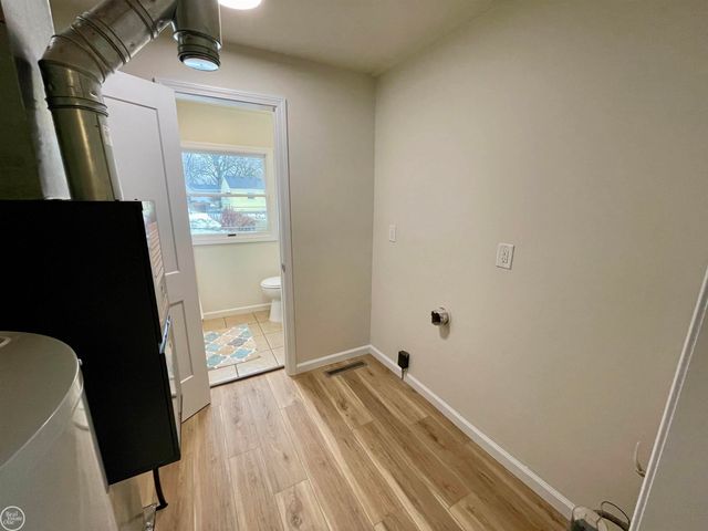 1624 Howard Street, Port Huron, MI 48060