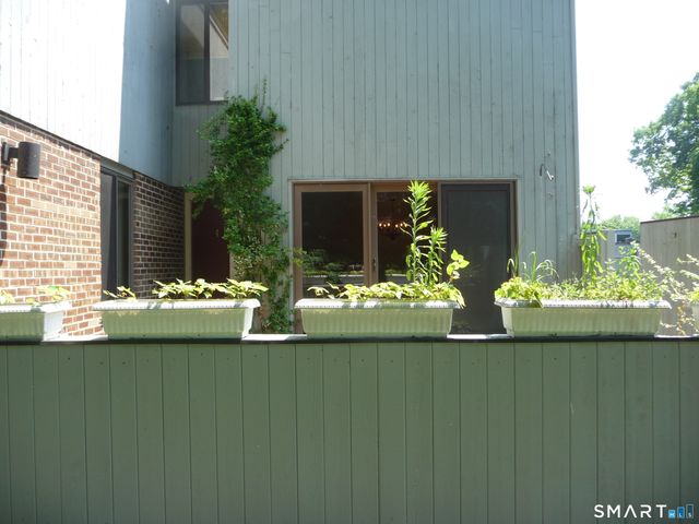 4 Quarry Corner 4, Ridgefield, CT 06877