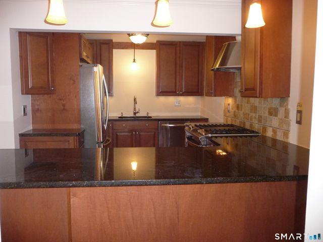 4 Quarry Corner 4, Ridgefield, CT 06877