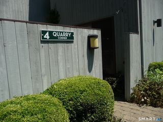 4 Quarry Corner 4, Ridgefield, CT 06877
