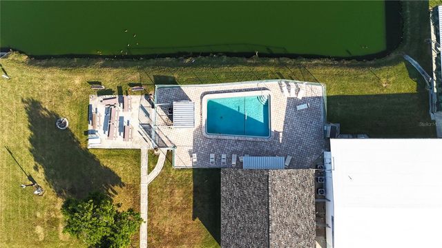 209 50TH AVENUE PLAZA E, Bradenton, FL 34203