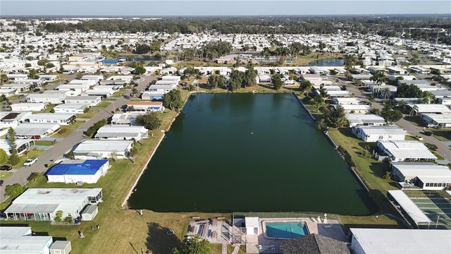 209 50TH AVENUE PLAZA E, Bradenton, FL 34203