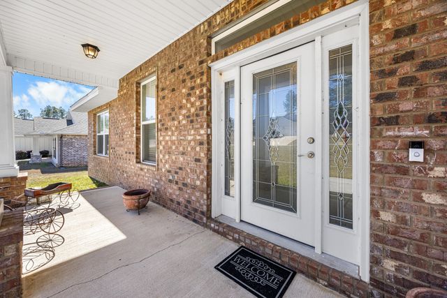 6101 Walk Along Way, Crestview, FL 32536