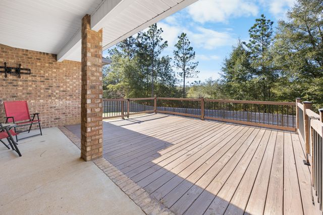 6101 Walk Along Way, Crestview, FL 32536