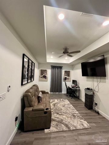 1315 W Scott St, Pensacola, FL 32501