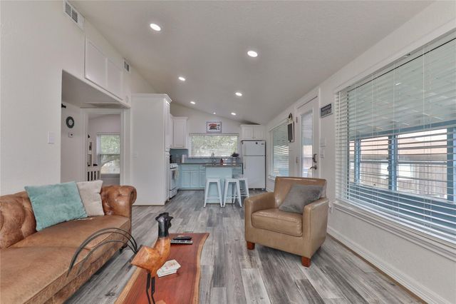 6344 County Road 659, Brazoria, TX 77422