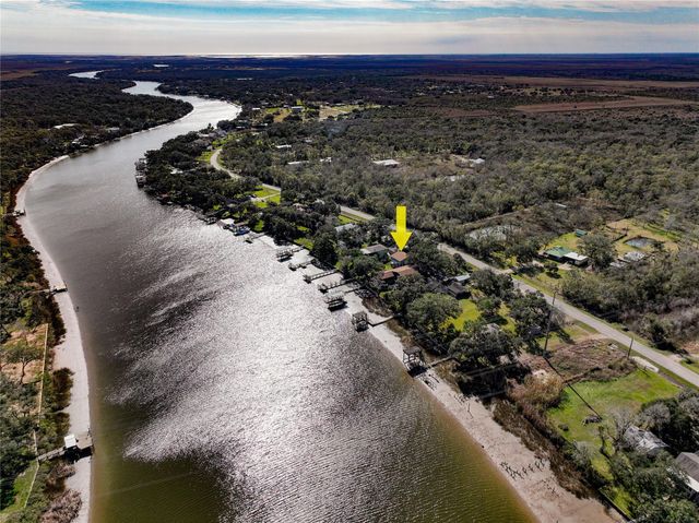 6344 County Road 659, Brazoria, TX 77422