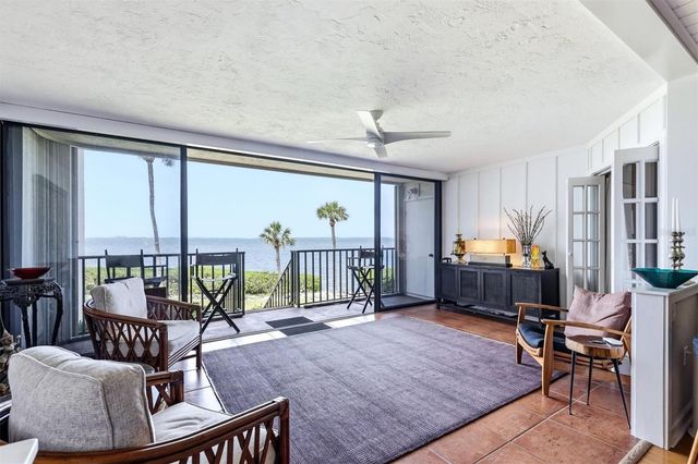 3460 WILD OAK BAY BOULEVARD 143, Bradenton, FL 34210
