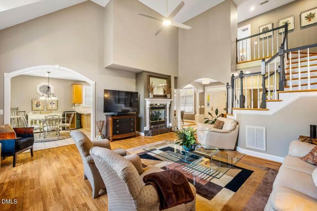 10054 Bost, Chapel Hill, NC 27517