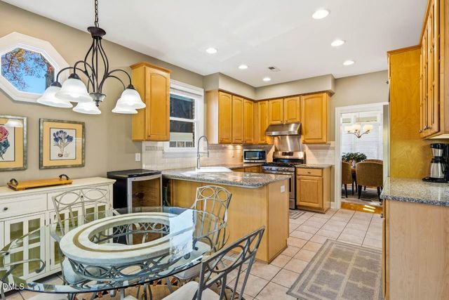 10054 Bost, Chapel Hill, NC 27517