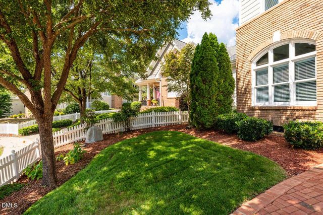 10054 Bost, Chapel Hill, NC 27517