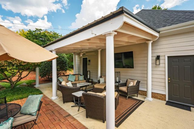 10054 Bost, Chapel Hill, NC 27517