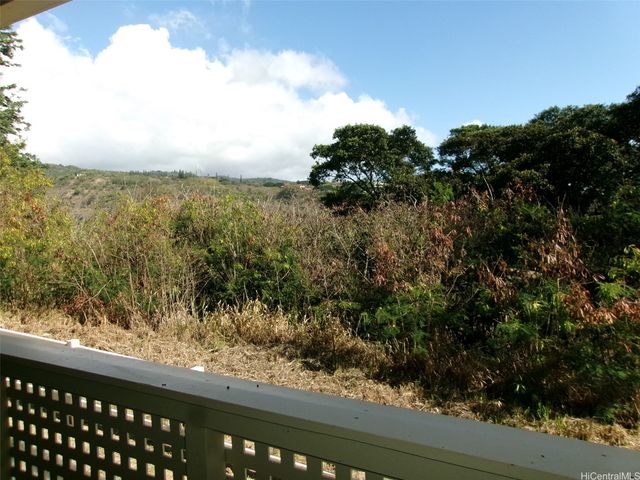 1337 Moanalualani Way 11H, Honolulu, HI 96819