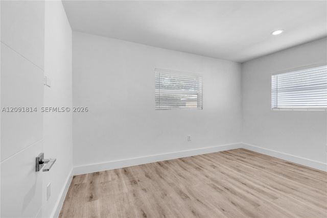 2510 NE 182nd Ter, North Miami Beach, FL 33160