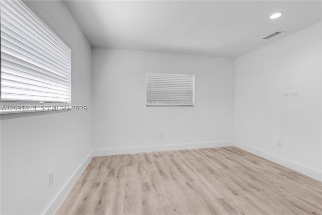 2510 NE 182nd Ter, North Miami Beach, FL 33160