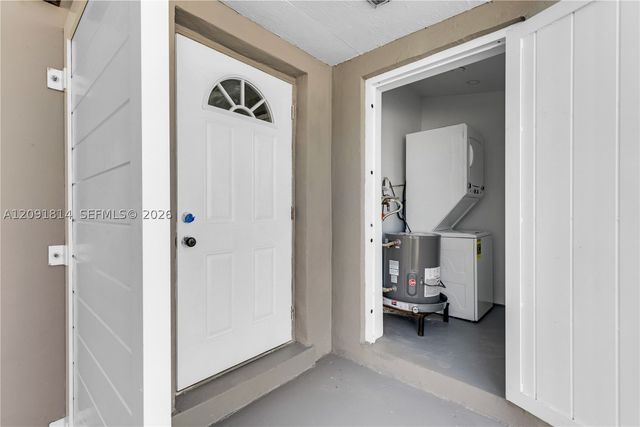 2510 NE 182nd Ter, North Miami Beach, FL 33160