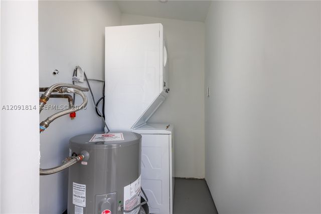 2510 NE 182nd Ter, North Miami Beach, FL 33160