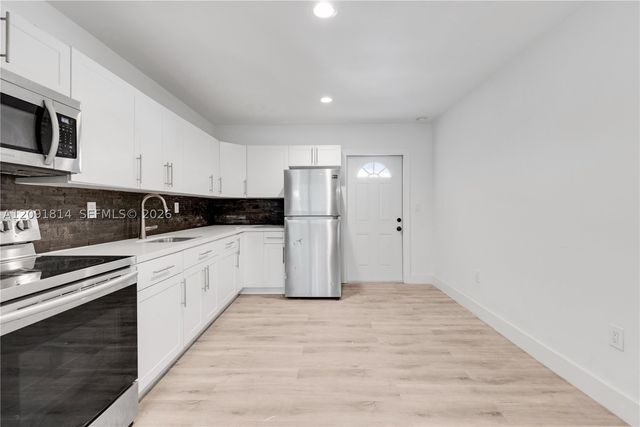 2510 NE 182nd Ter, North Miami Beach, FL 33160