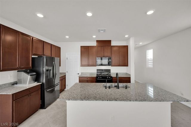 8751 Oak Lawn Street, Las Vegas, NV 89148