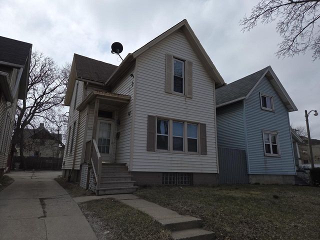 1433 W National AVENUE, Milwaukee, WI 53204