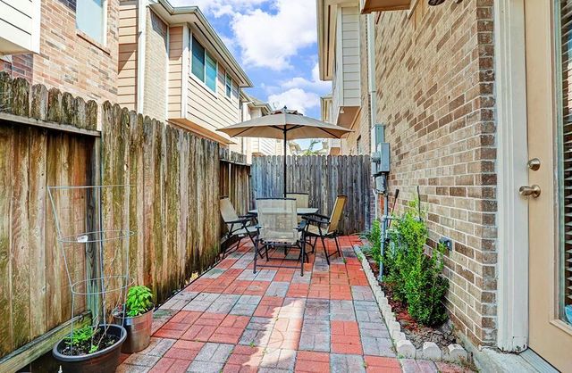 311 Bayou Street, Houston, TX 77020