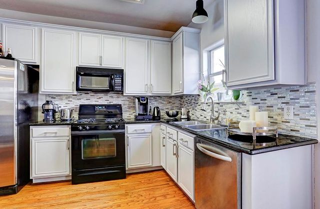 311 Bayou Street, Houston, TX 77020