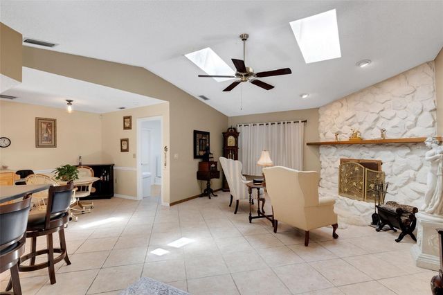 3736 MAPLE HOLLOW COURT, Sarasota, FL 34243