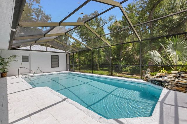 3736 MAPLE HOLLOW COURT, Sarasota, FL 34243