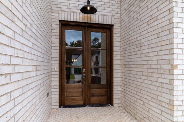 132 Calion Court, Little Rock, AR 72223