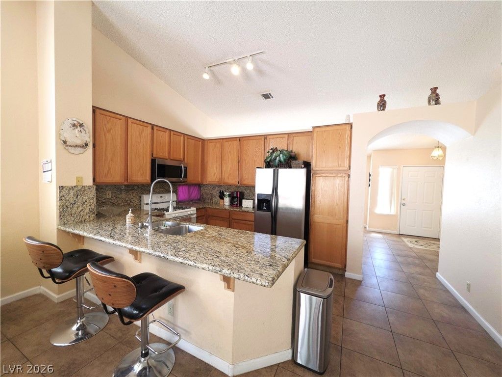9408 Shellfish Court, Las Vegas, NV 89117 — photo 4