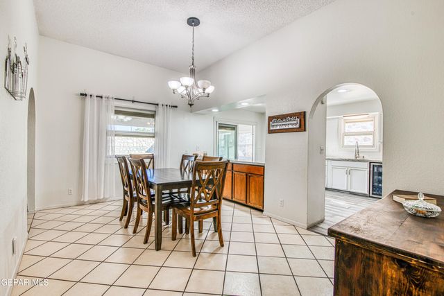 5617 Beth View Drive, El Paso, TX 79932
