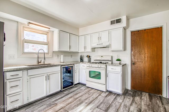 5617 Beth View Drive, El Paso, TX 79932