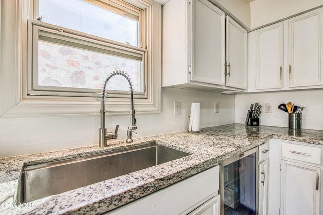 5617 Beth View Drive, El Paso, TX 79932