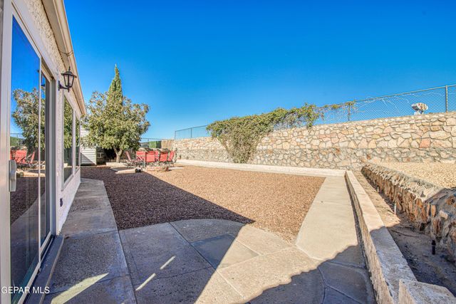 5617 Beth View Drive, El Paso, TX 79932