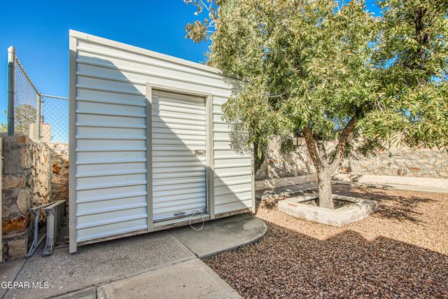 5617 Beth View Drive, El Paso, TX 79932