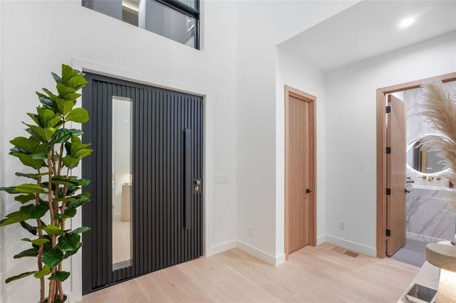 1736 COX Road, Roswell, GA 30075